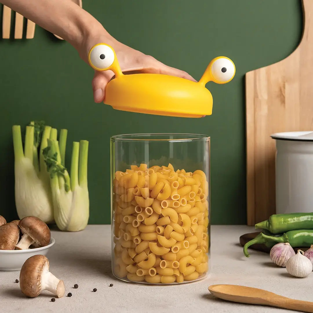 Noodle Monster Jr. Spaghetti Container