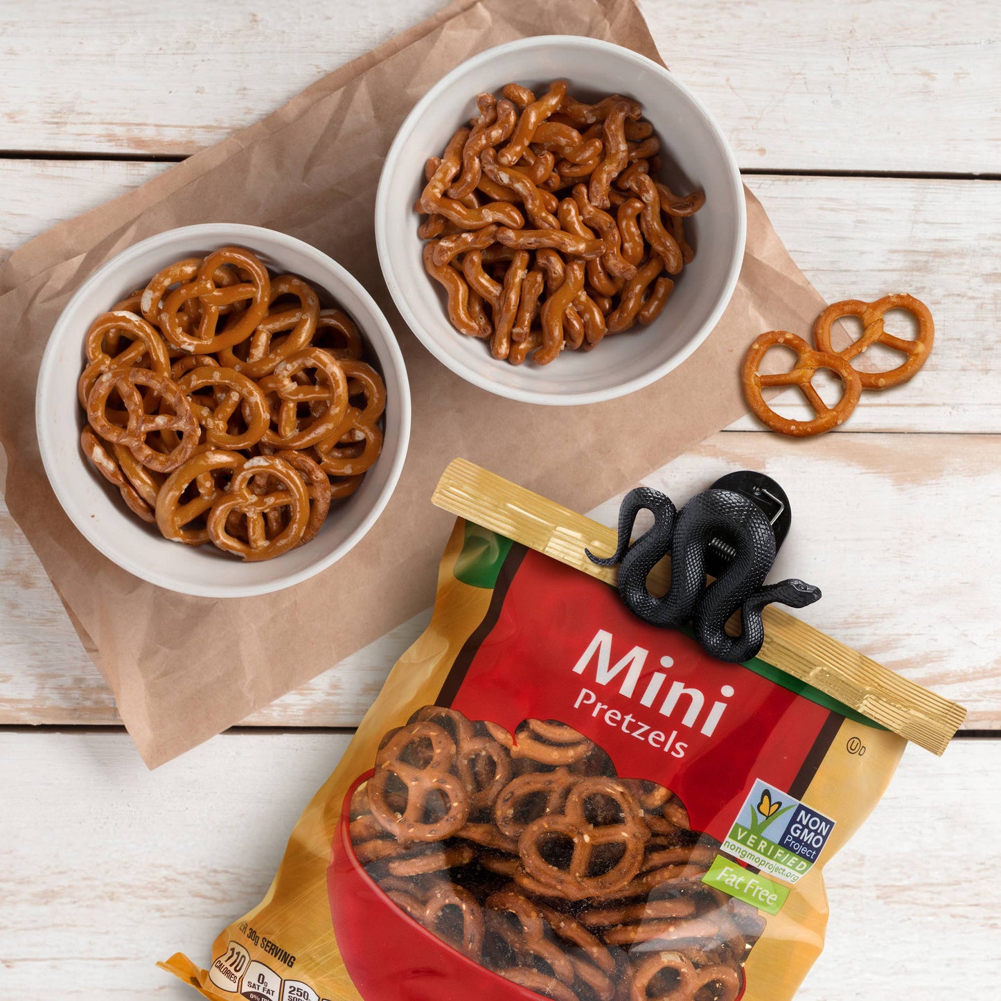 SSSSNACK ATTACK - Snake Bag Clips