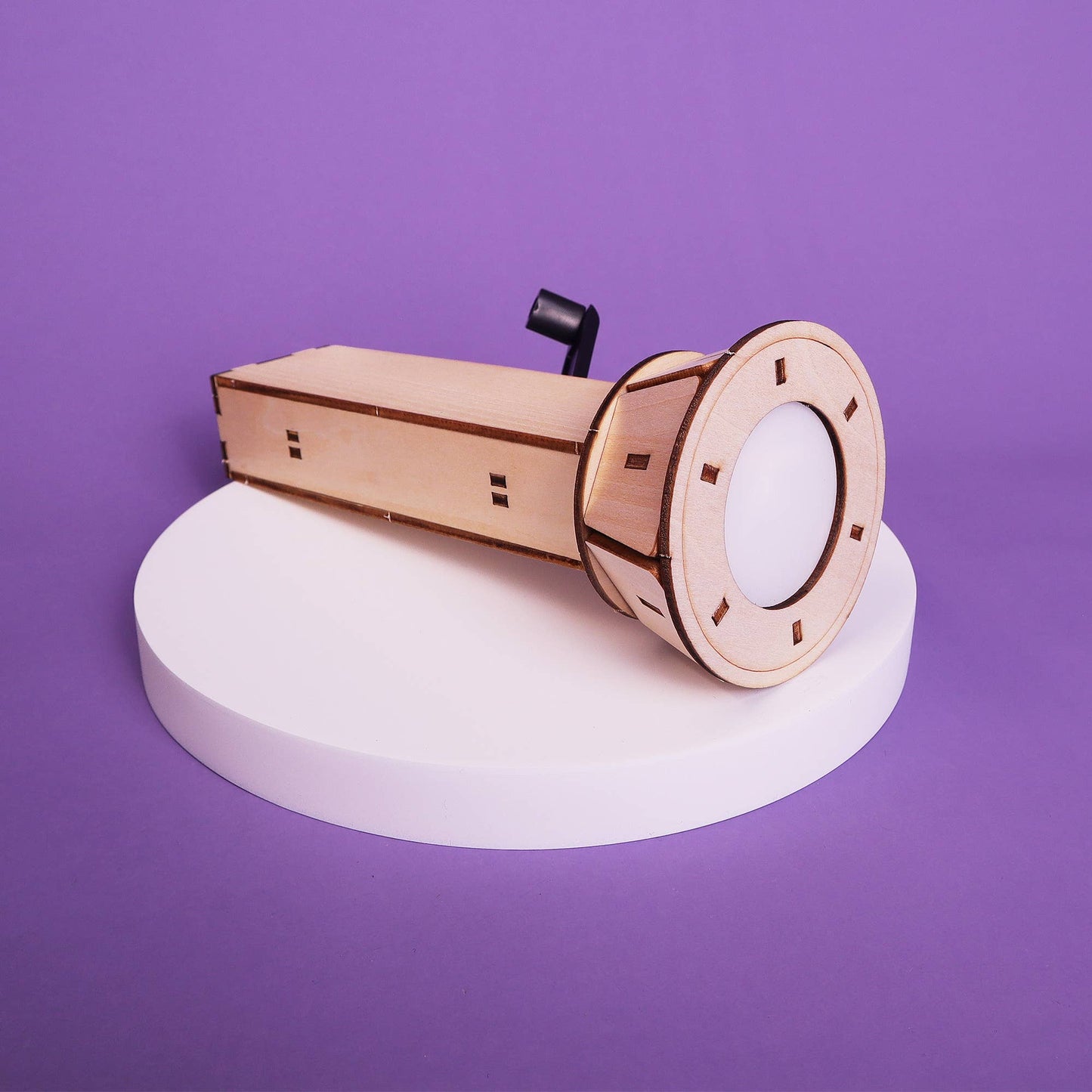 Hand-Crank Flashlight DIY Kit